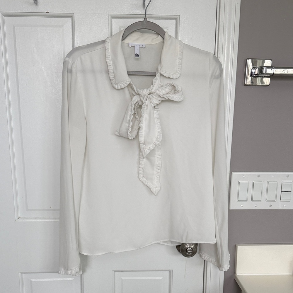 Nordstrom Leith White Collared Bow Ruffle White Blouse Top Shirt Long Sleeve